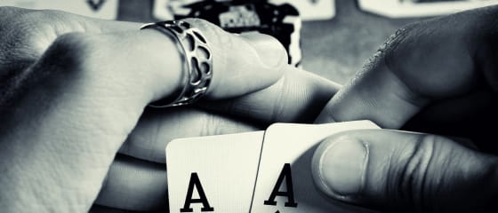 Cara Bermain Dragon Poker [Panduan Pemula]