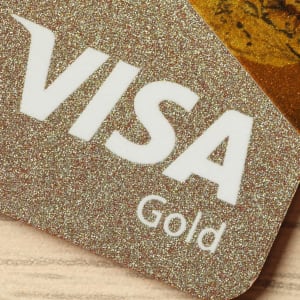 Cara Mendeposit dan Mengeluarkan Dana dengan Visa di Kasino Dalam Talian