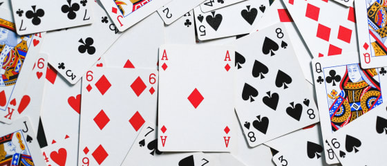 Strategi dan Teknik Mengira Kad dalam Poker